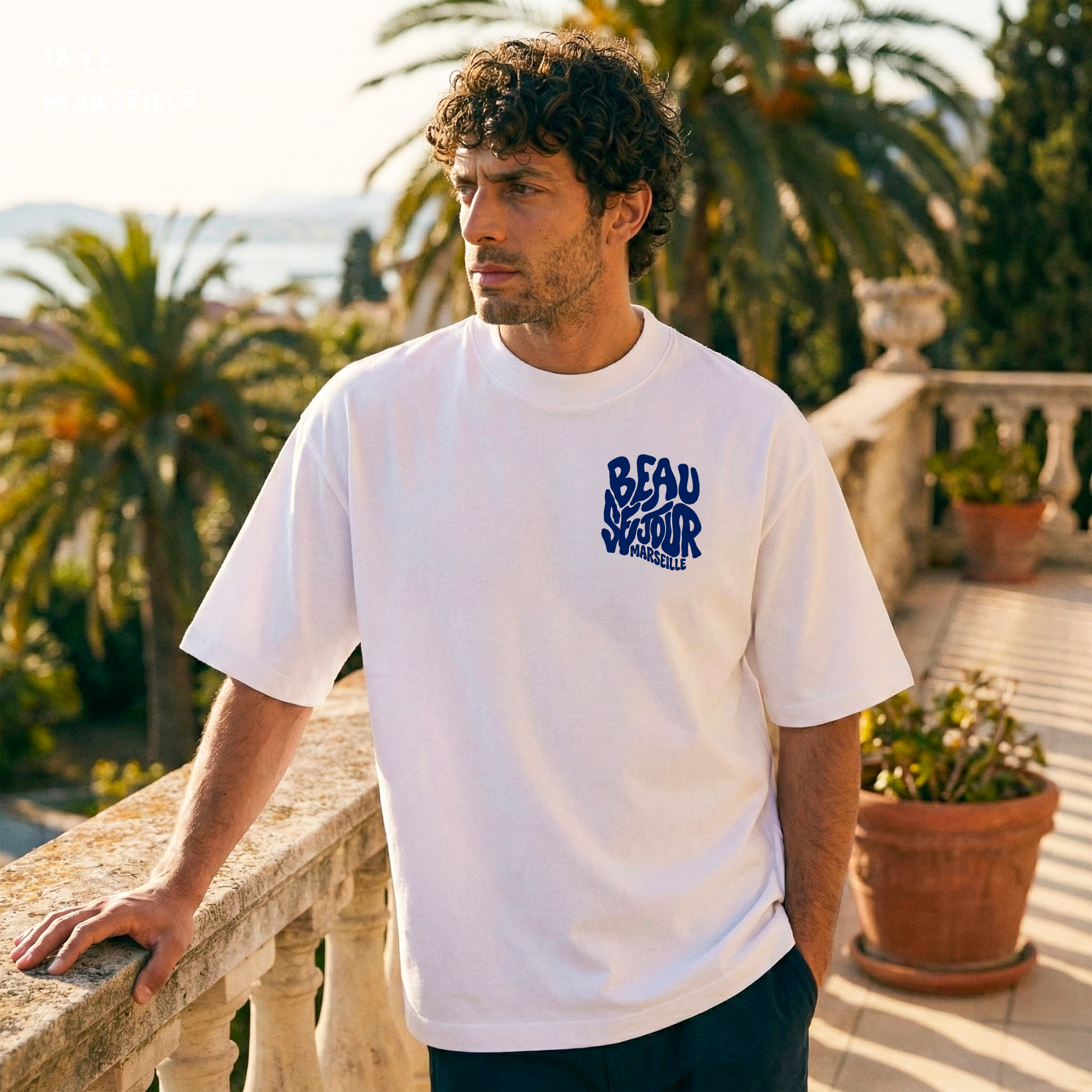 T-Shirt Marseille - Beauséjour France - Coupe large unisexe.