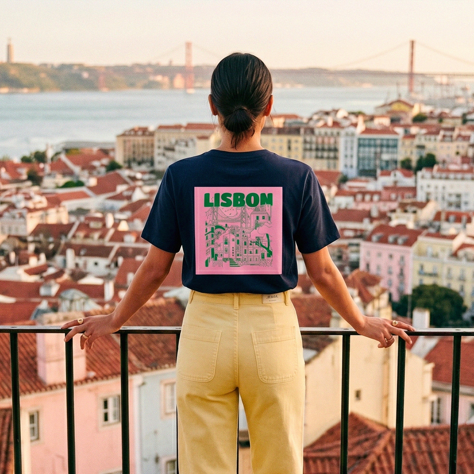 T-Shirt bleu marine Lisbonne