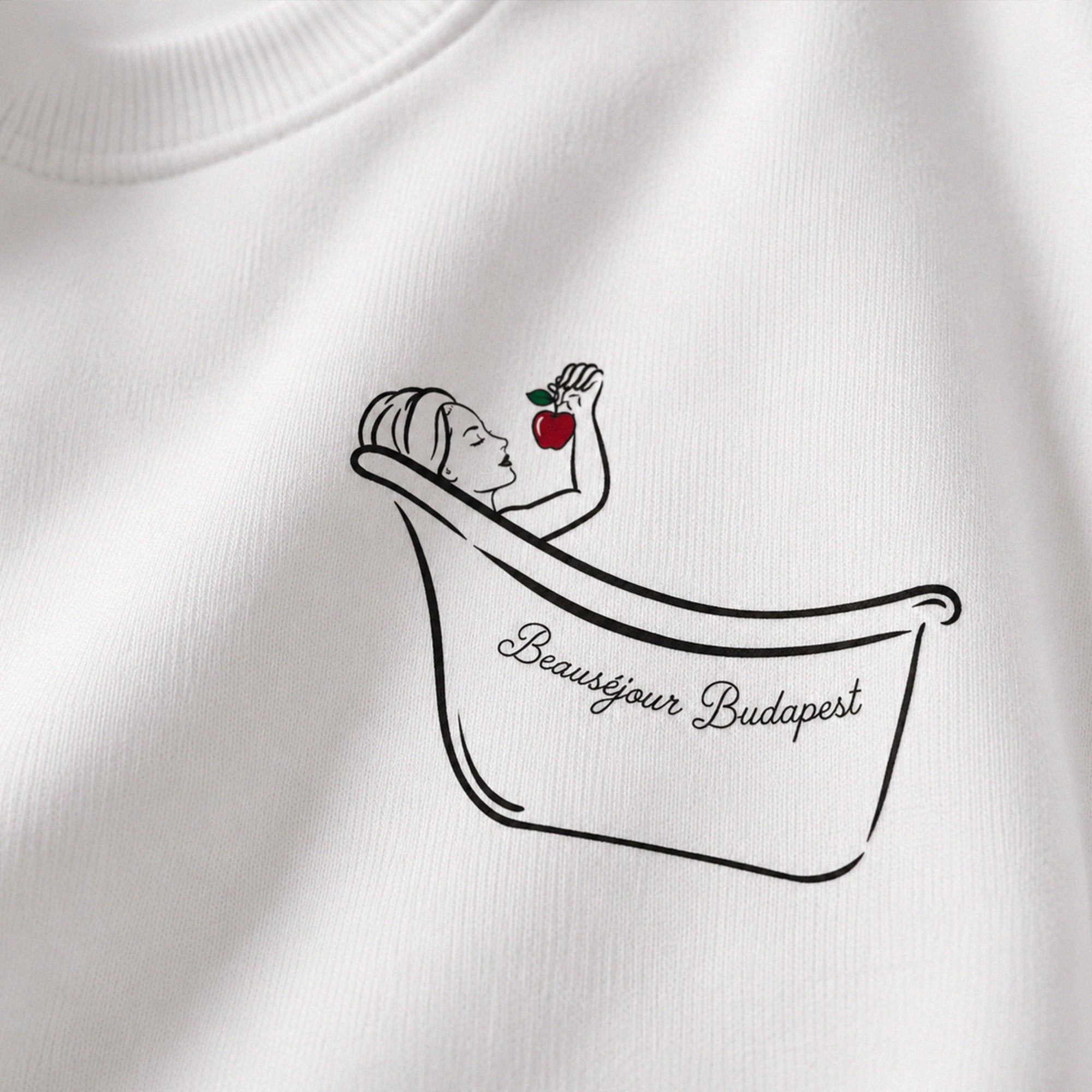 Sweatshirt Baignoire Budapest Beauséjour Orient Express, coloris blanc, molleton brossé épais 350 g/m², illustration exclusive baignoire ancienne inspirée des bains thermaux hongrois, look complet.