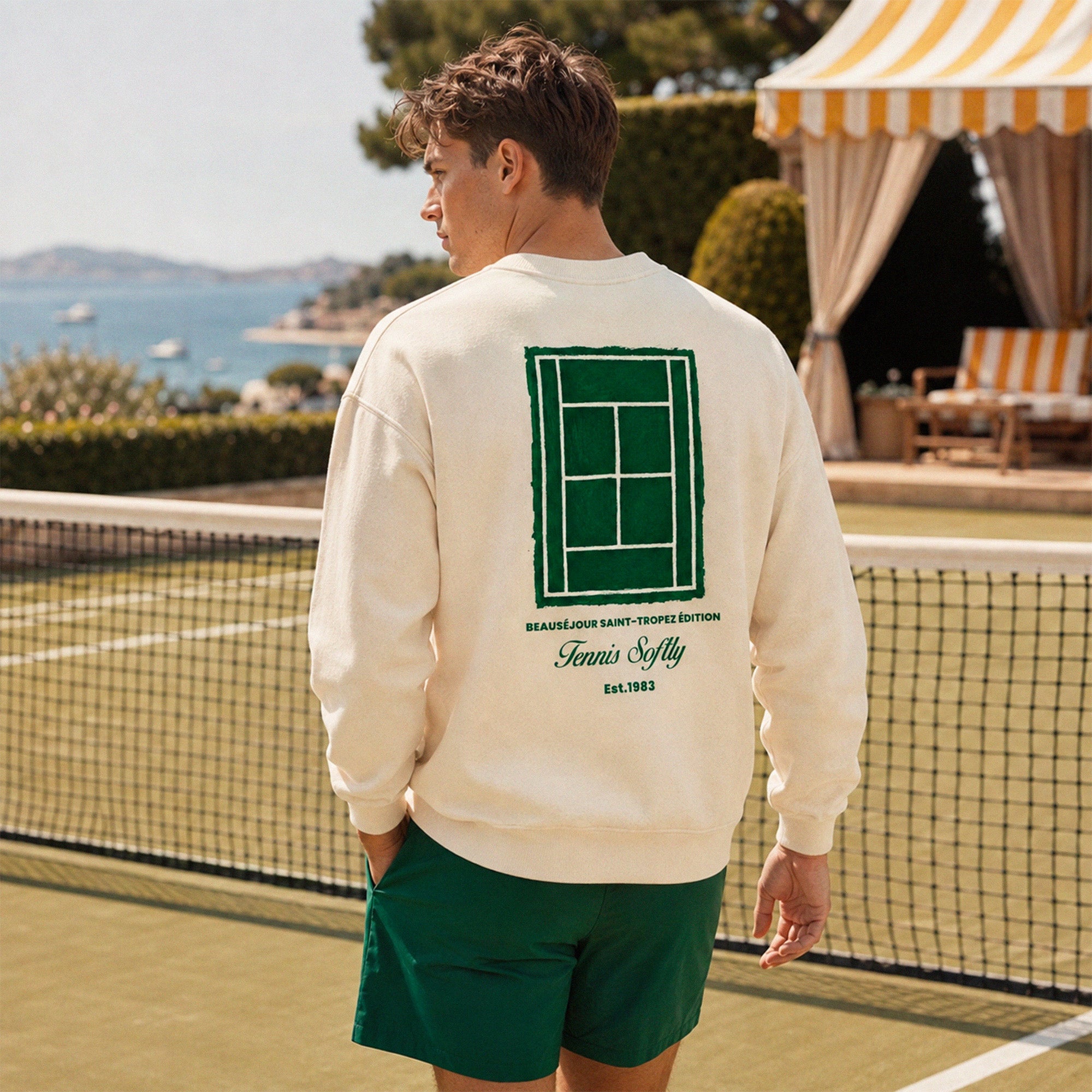 Sweatshirt Tennis Homme Beauséjour coloris vert, coton biologique premium, collection tennis inspirée de Saint-Tropez.