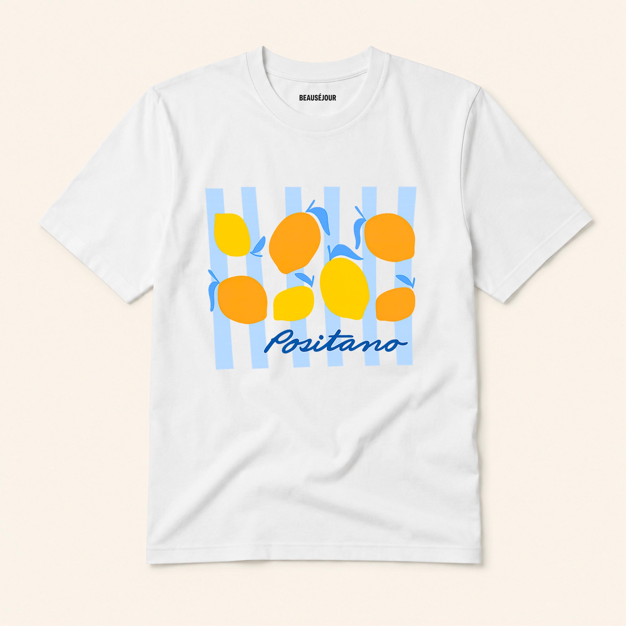 T-shirt blanc Positano Beauséjour vu de face, coton biologique 180g avec illustration Positano, inspiration côte amalfitaine.