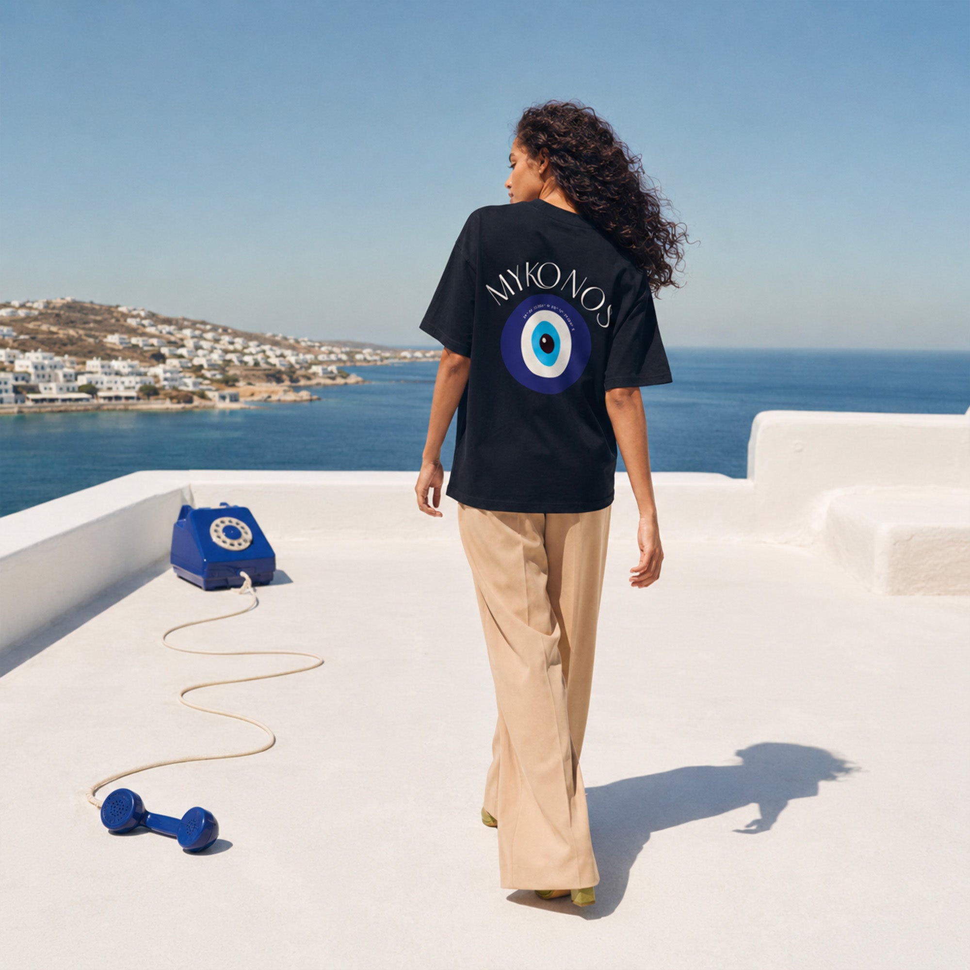 T-Shirt boxy noir Mykonos
