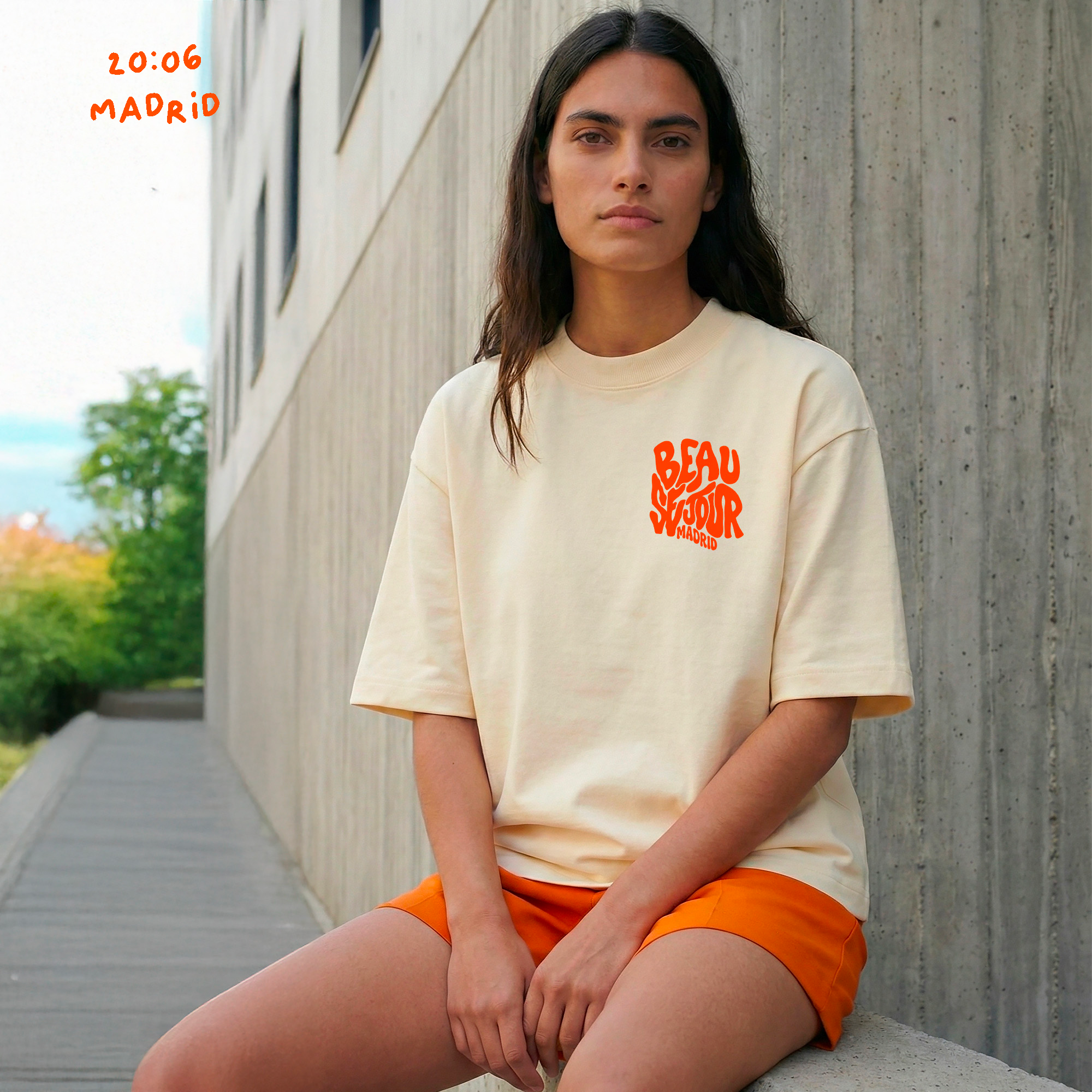 T-Shirt creme Madrid - Beauséjour France - Coupe large - T-Shirt creme unisexe 