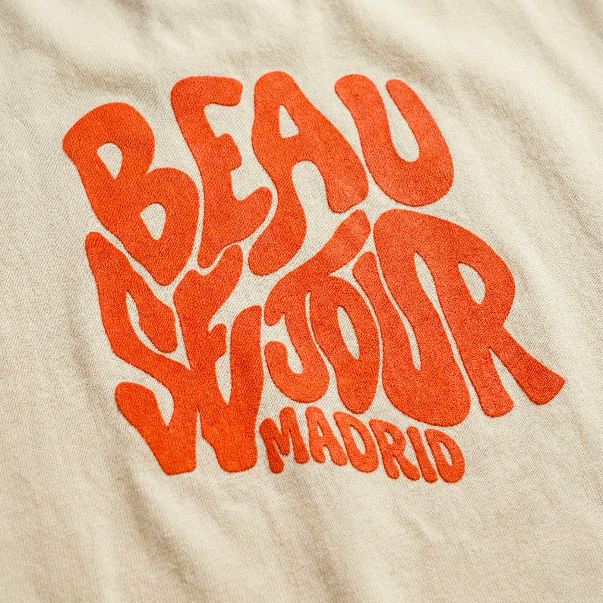 T-Shirt creme Madrid - Beauséjour France - Coupe large - T-Shirt creme unisexe 