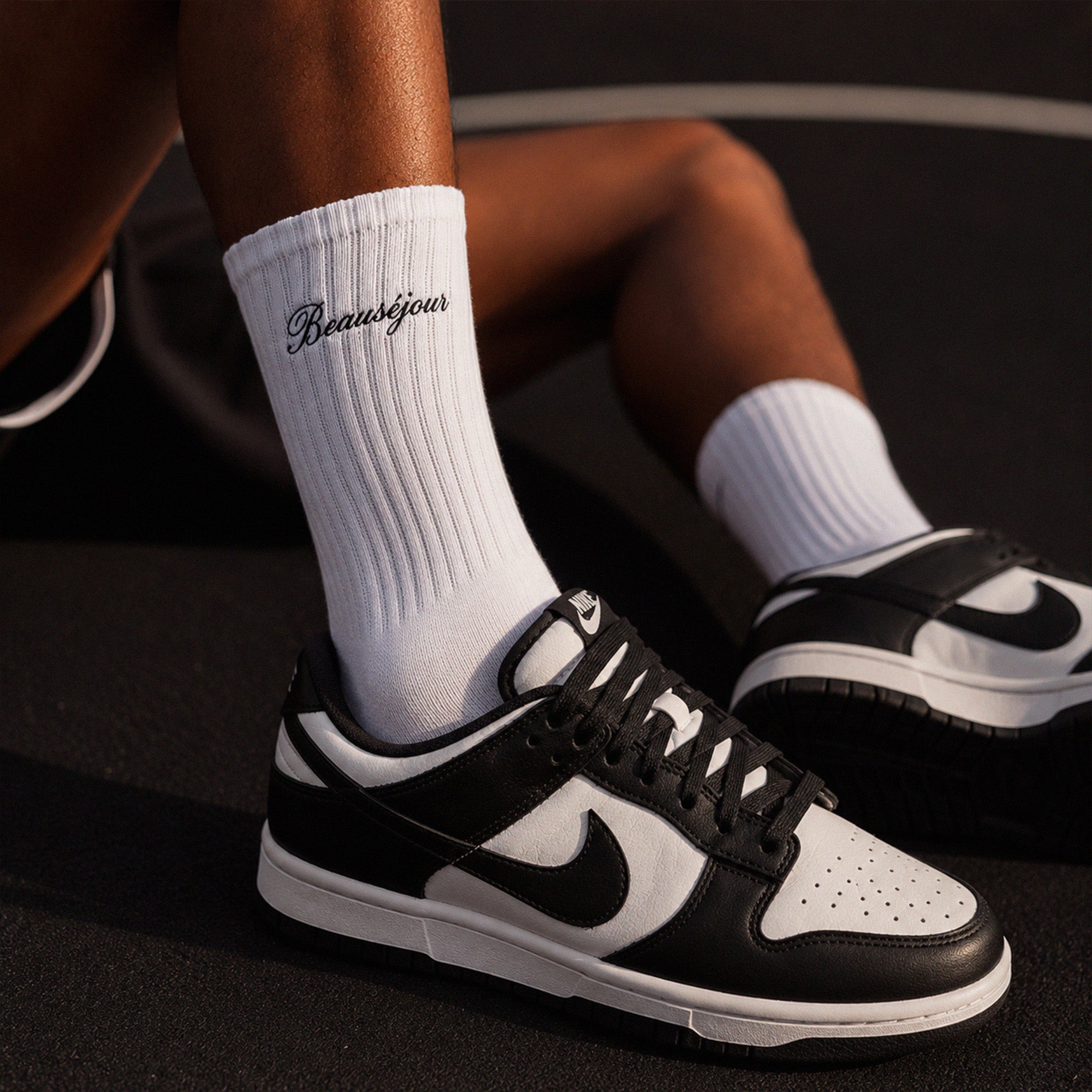Chaussettes Brodées Blanches – Beauséjour Basketball Club®