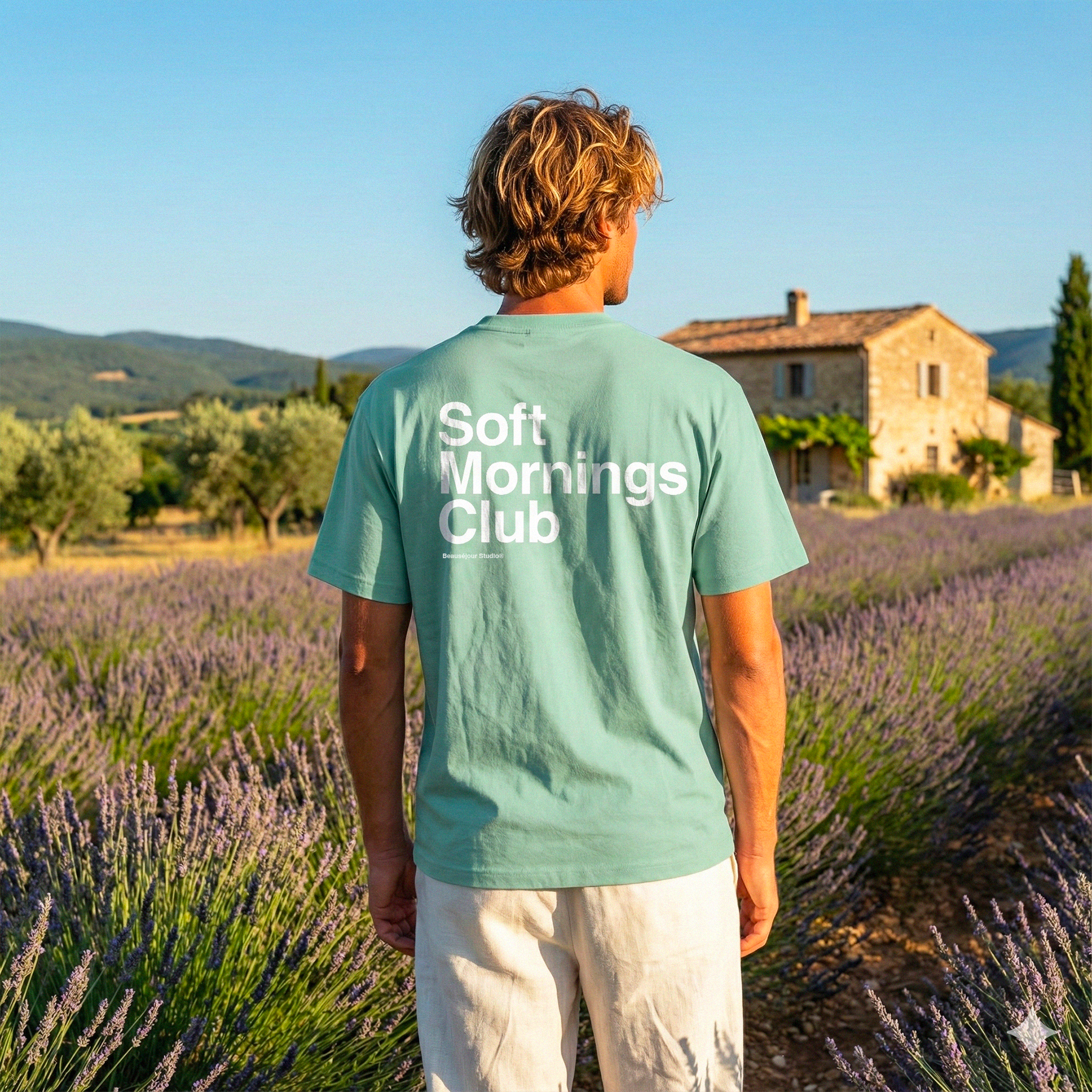 T-Shirt Soft Mornings Club