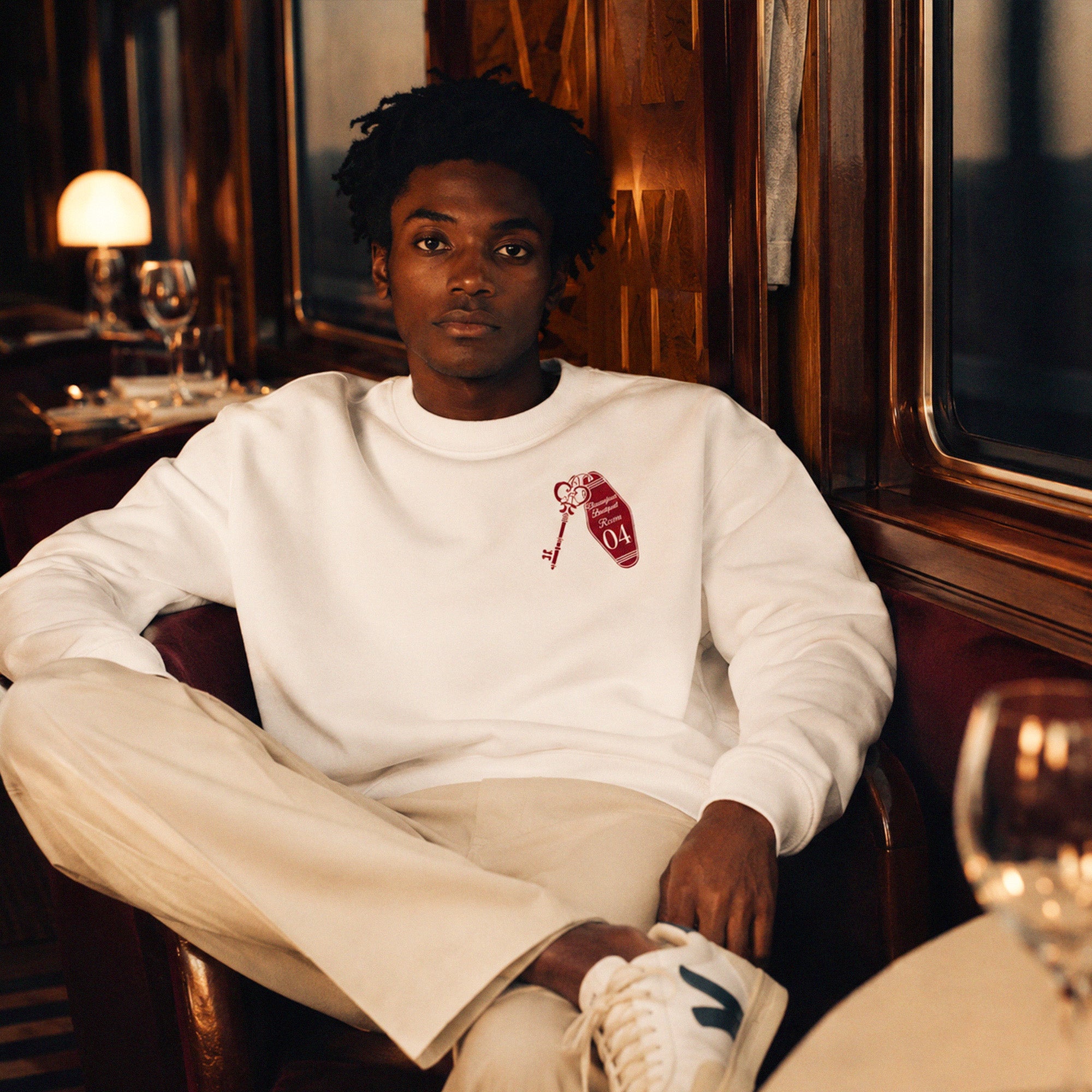 Sweatshirt Budapest Room 04 — Beauséjour Orient Express