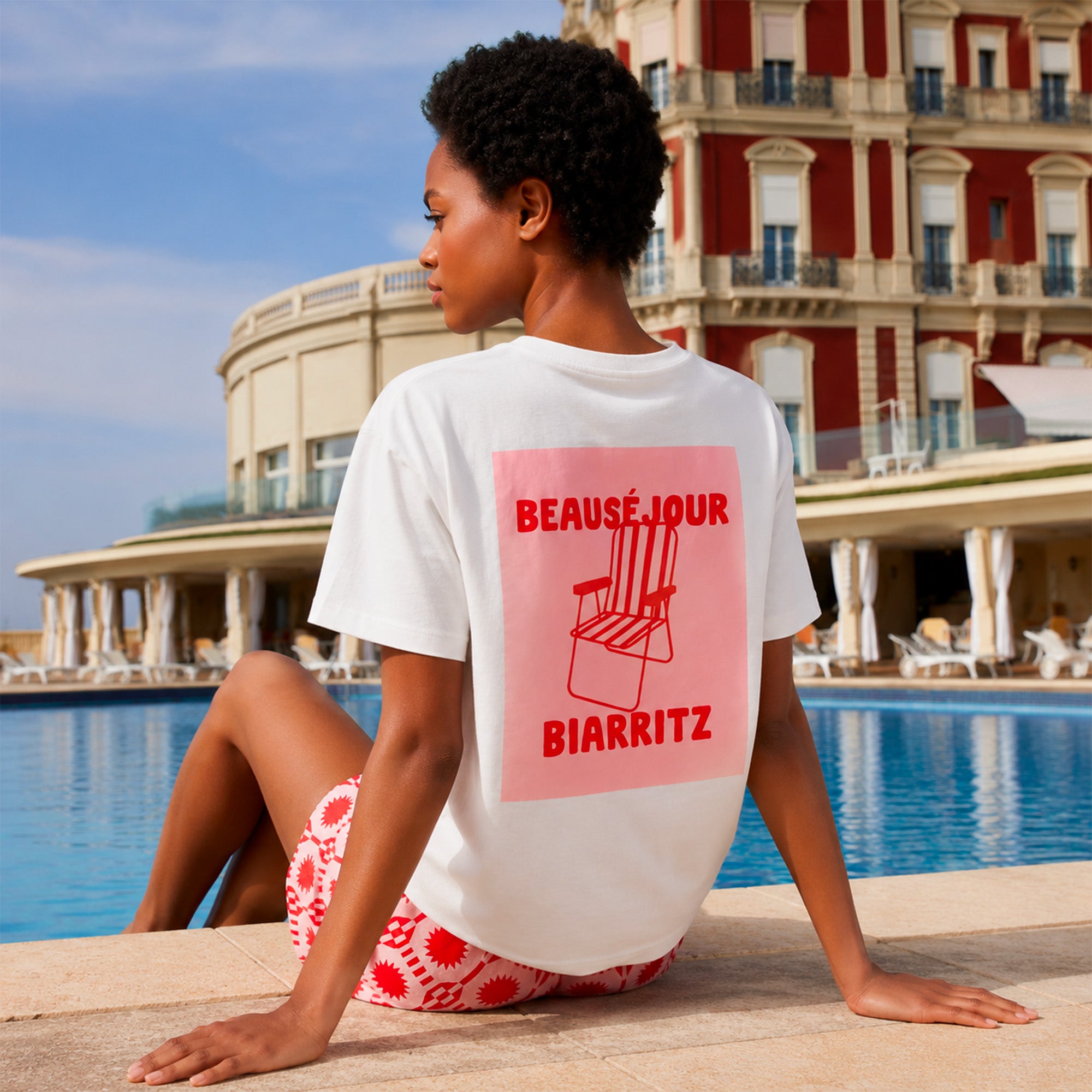 tshirt blanc style resort inspire de biarritz