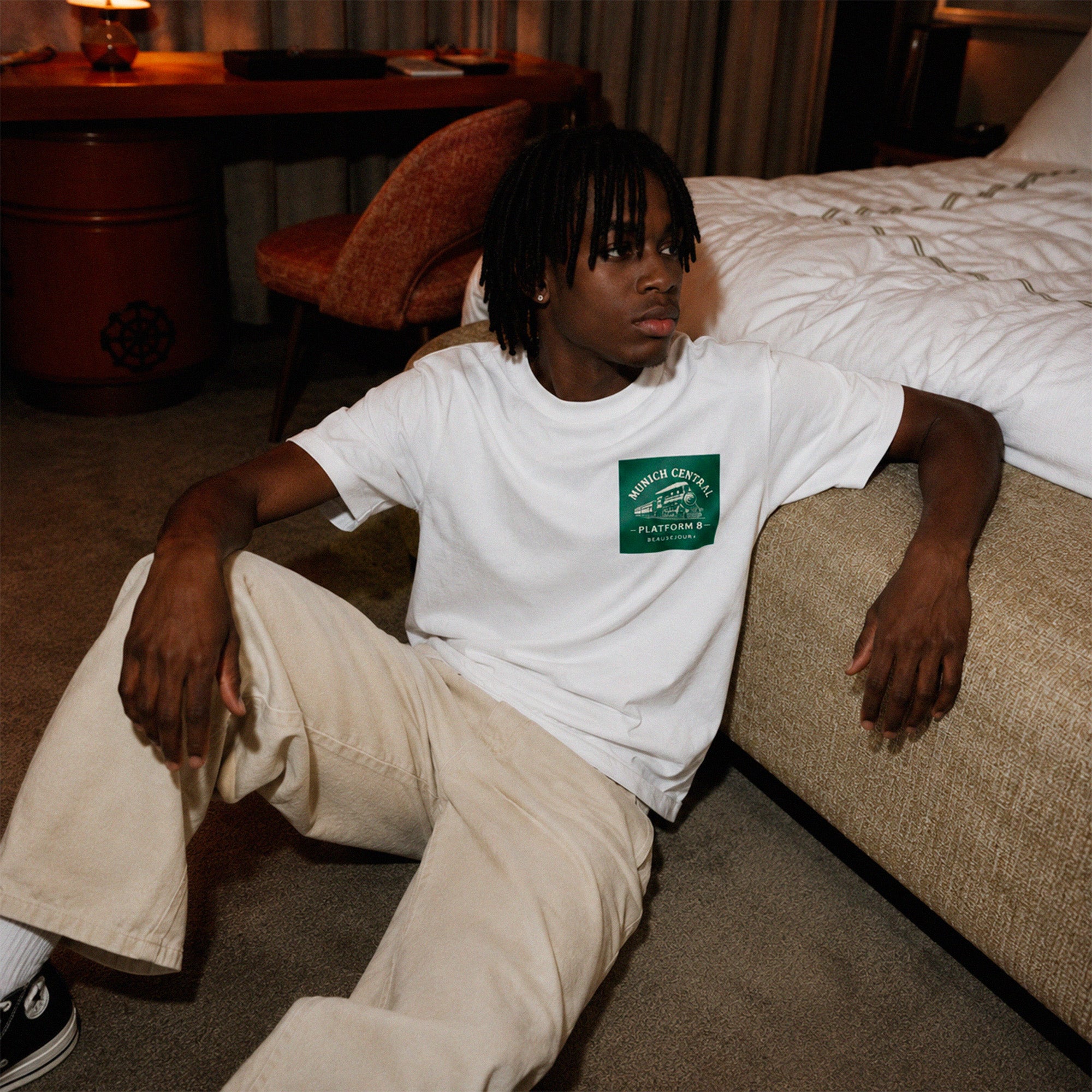 T-Shirt Boxy Munich Central Beauséjour® coloris blanc homme, look complet, coupe unisexe.