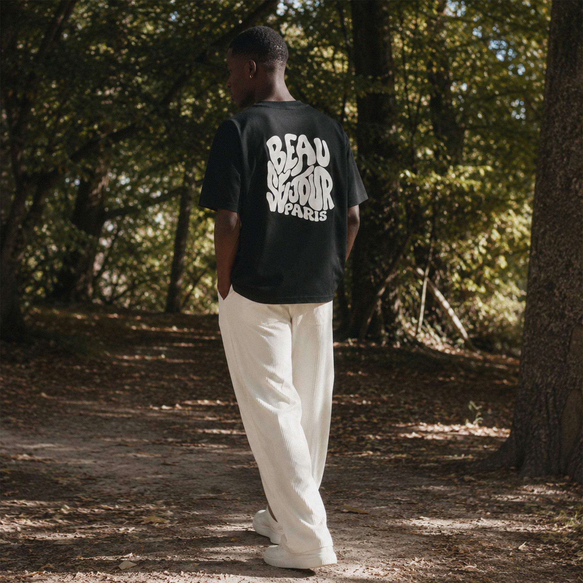 T shirt noir oversize avec imprime Beausejour Paris