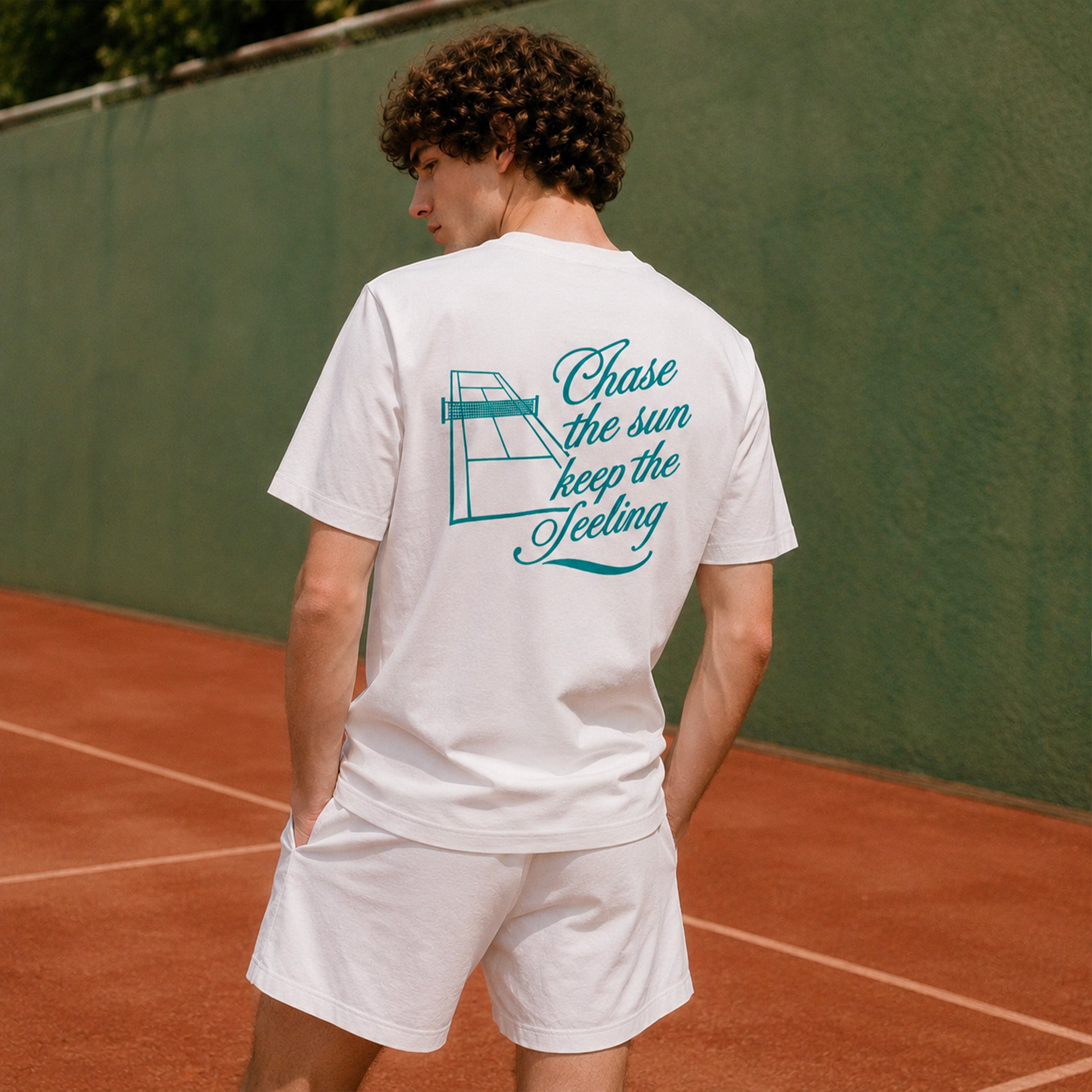 T-shirt tennis chase the sun Beauséjour® homme, vue de dos, jersey simple 180 grammes.
